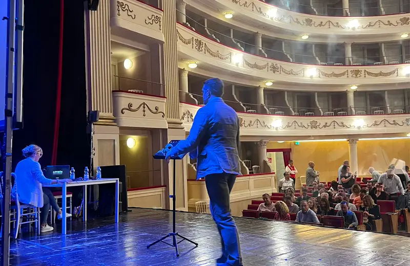 Interpretariato per eventi a Brindisi, fiere e congressi