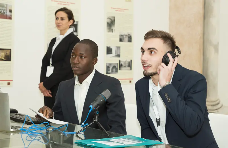 Interpretariato di trattativa a Brindisi per meeting B2B